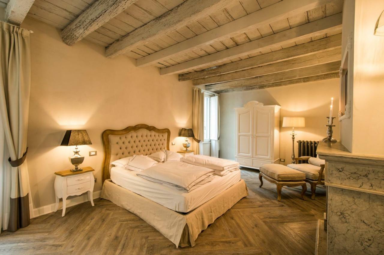 La Vite 2.0 Apartments Desenzano del Garda Exteriör bild